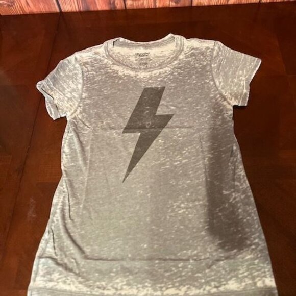 Recycled karma AC/DC Womens Graphic T-Shirt Gray Lightning Bolt Distressed Look - Picture 5 of 8